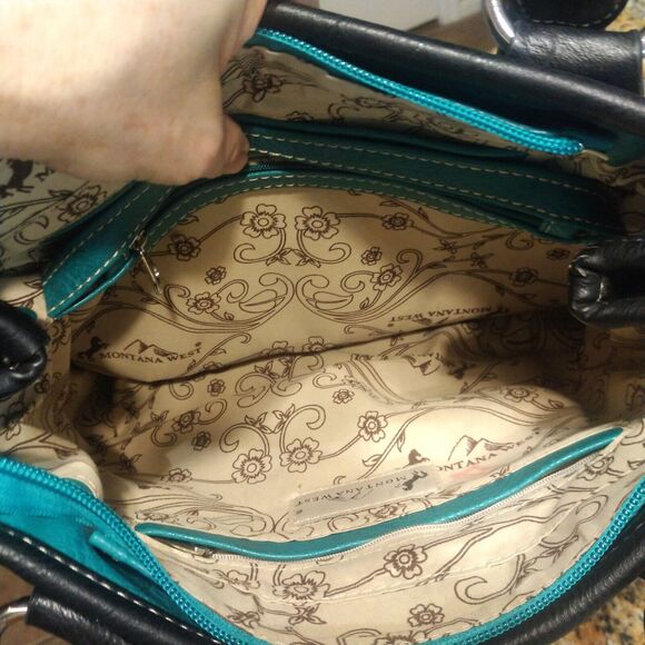 Montana West Womens Blue Conceal Carry Handbag Purse Rhinestone Buckle Studs EUC - Picture 10 of 16